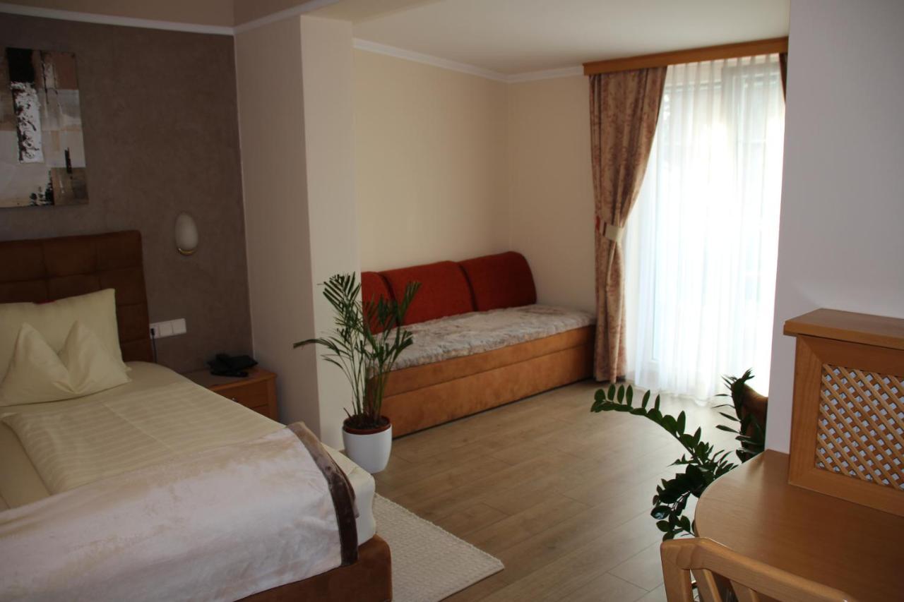 Hotel Lang Leibnitz Buitenkant foto