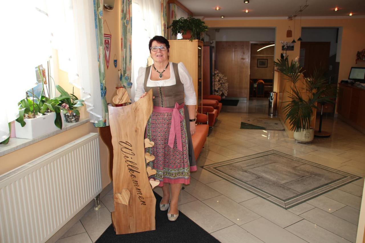 Hotel Lang Leibnitz Buitenkant foto