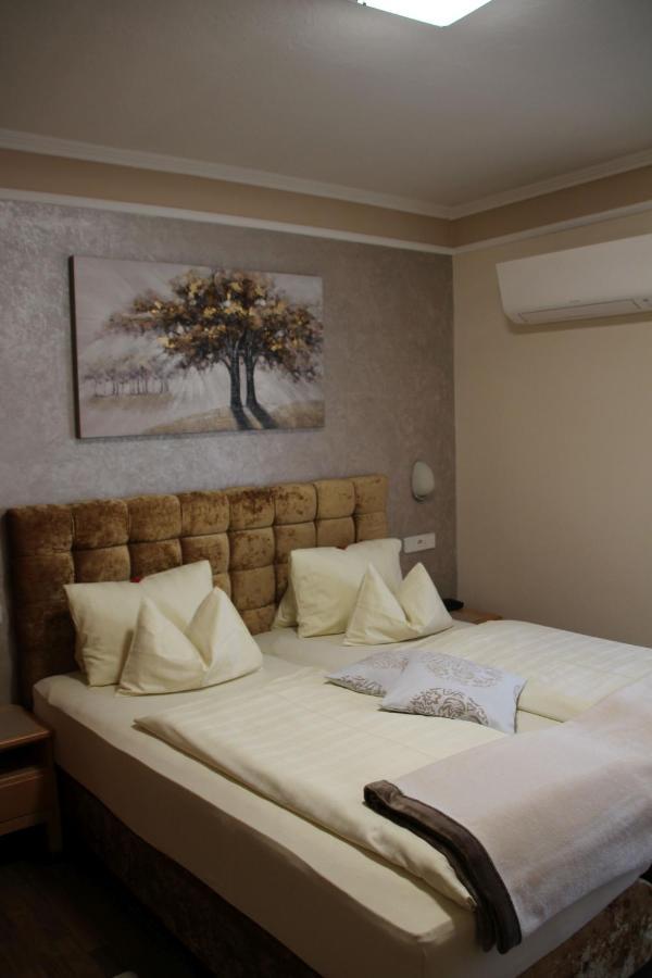 Hotel Lang Leibnitz Buitenkant foto